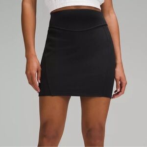 Lululemon Scuba High-Rise‎ Black Mini Skirt XS